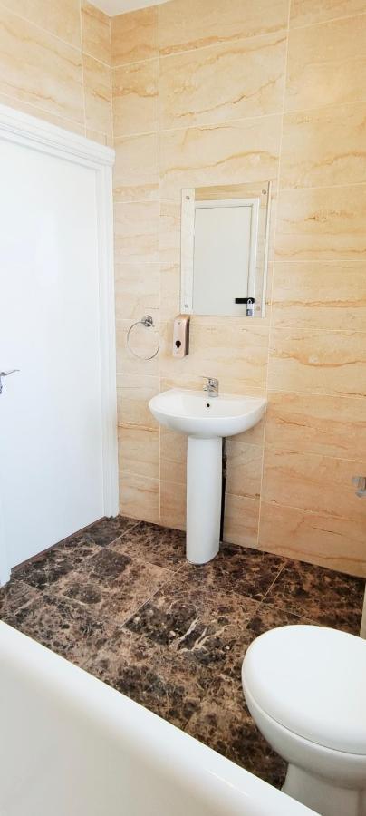 Acacia Flat 189 In Wembley Apartment London Exterior photo